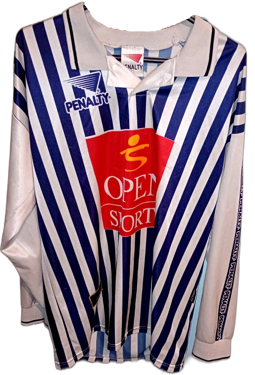 Camiseta utilizada por el equipo de fútbol de salón,