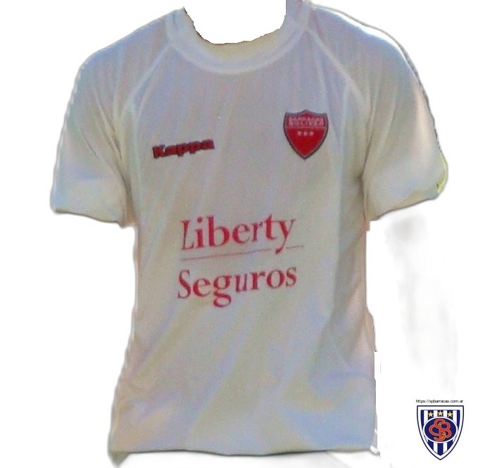 Tercer camiseta suplente cuando Sportivo Barracas fue gerenciado.