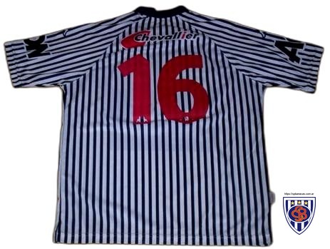 Camiseta suplente cuando Sportivo Barracas fue gerenciado.