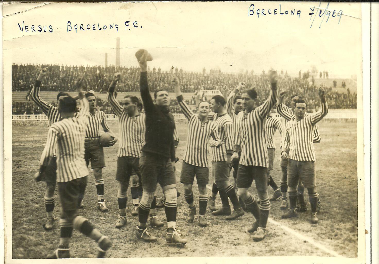 Saludo de Sportivo Barracas en Barcelona 1929